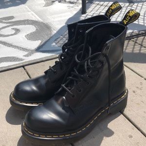 BRAND NEW DOC MARTIN BOOTS!!
